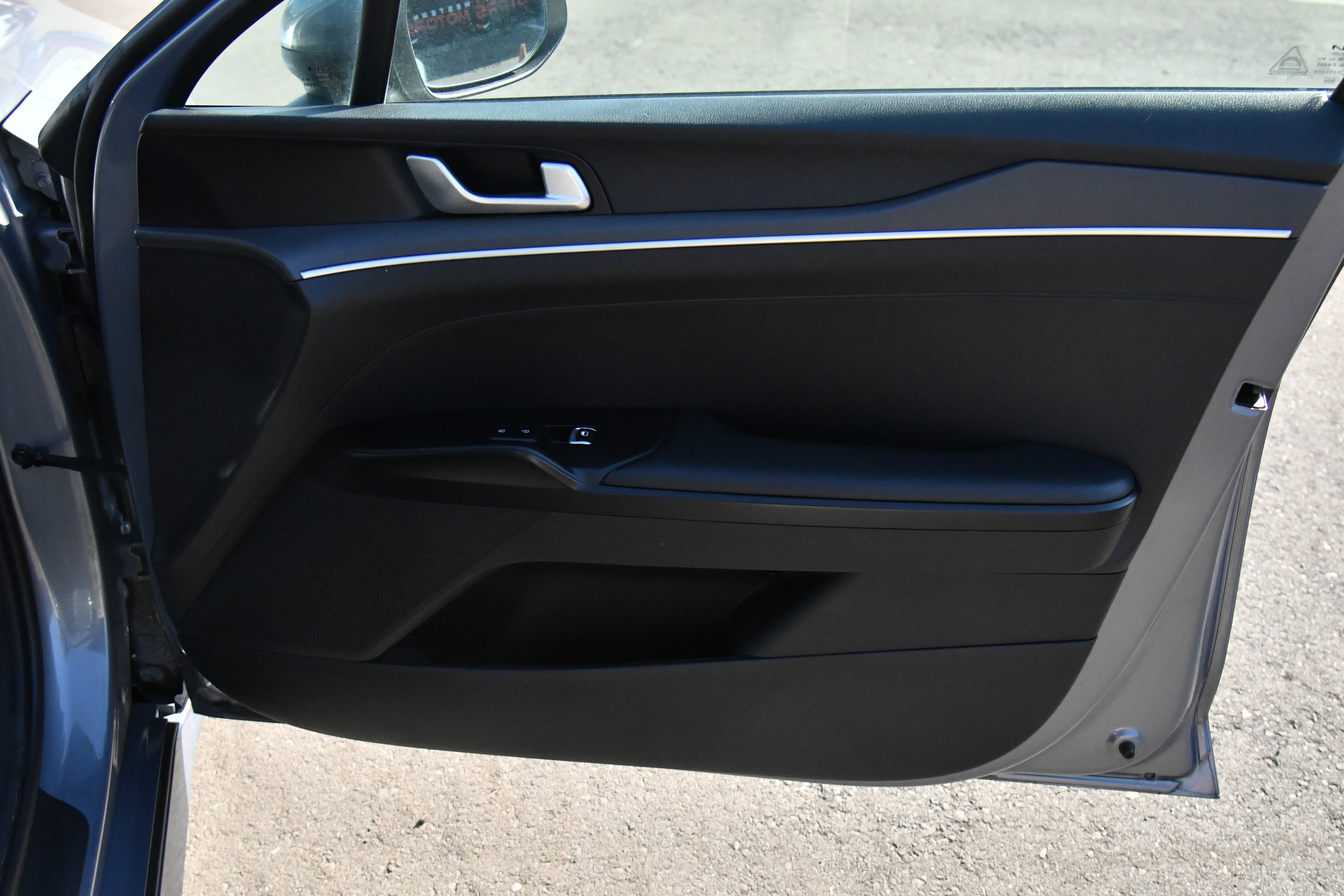 Used 2023 Kia K5 LXS image 38