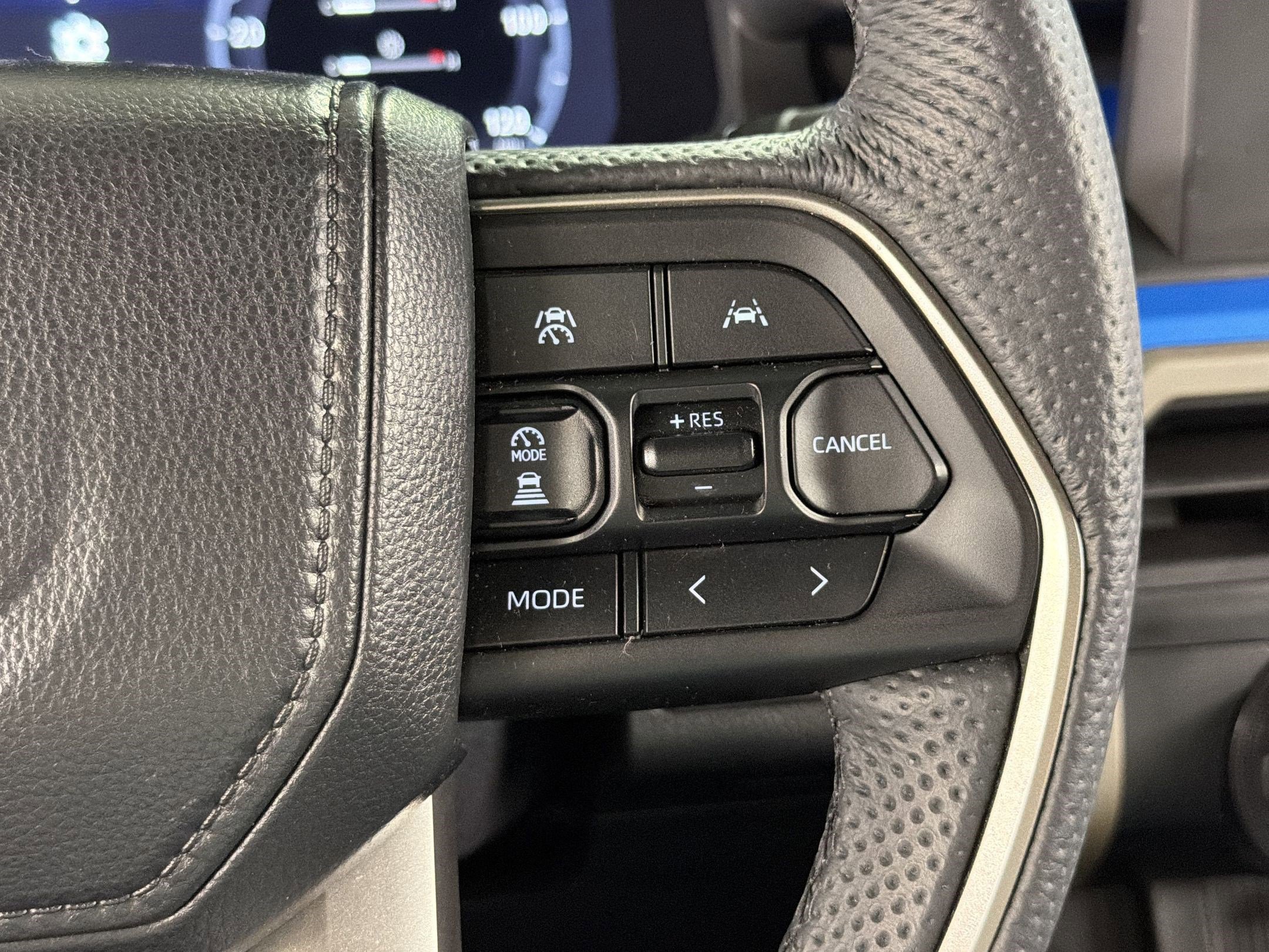 Used 2025 Toyota Tacoma TRD Off-Road image 22