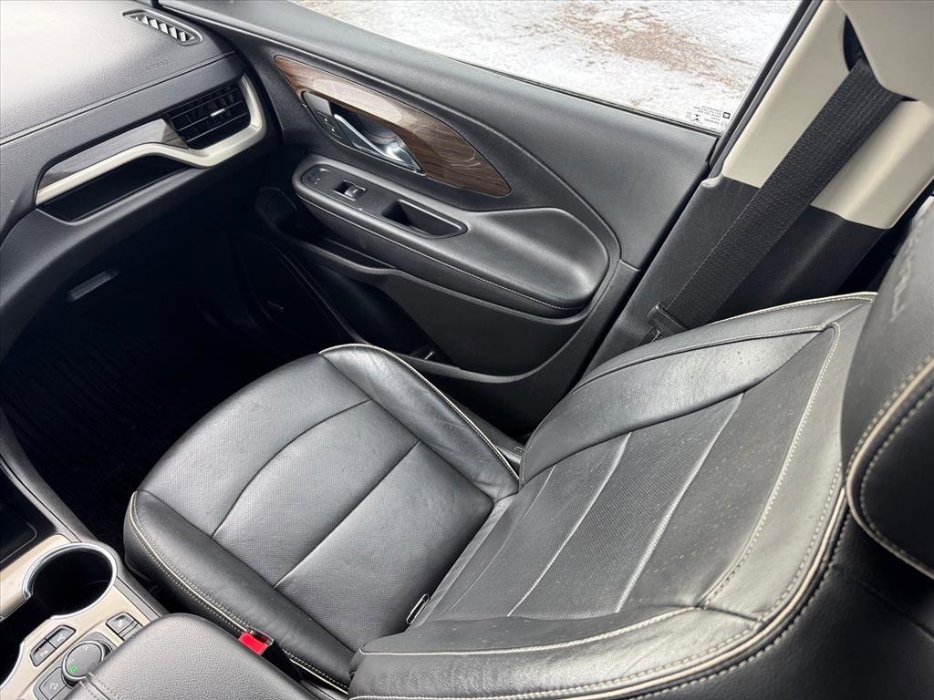 Used 2019 GMC Terrain Denali w/ Advanced Safety Package image 20