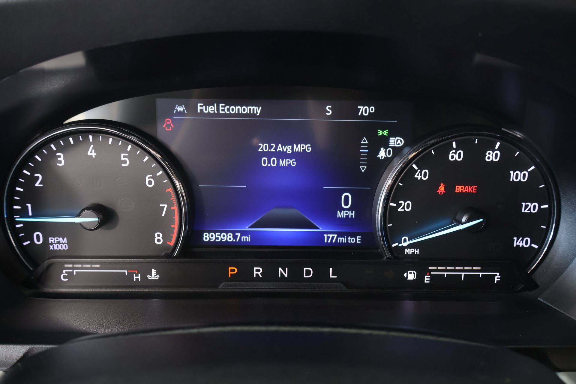 Used 2023 Ford Explorer XLT AWD/4WD image 4