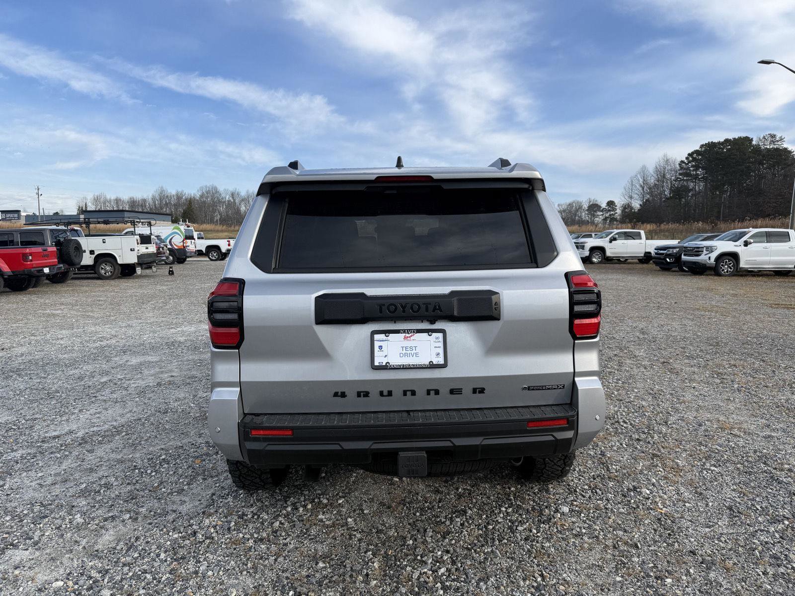 Used 2025 Toyota 4Runner 4WD image 4