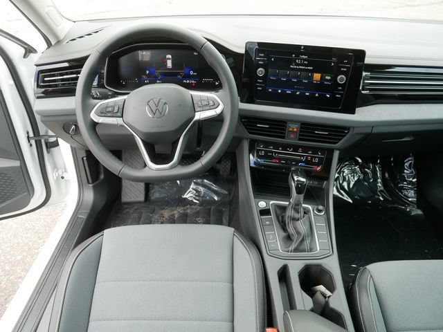 New 2026 Volkswagen Jetta SE FWD image 7