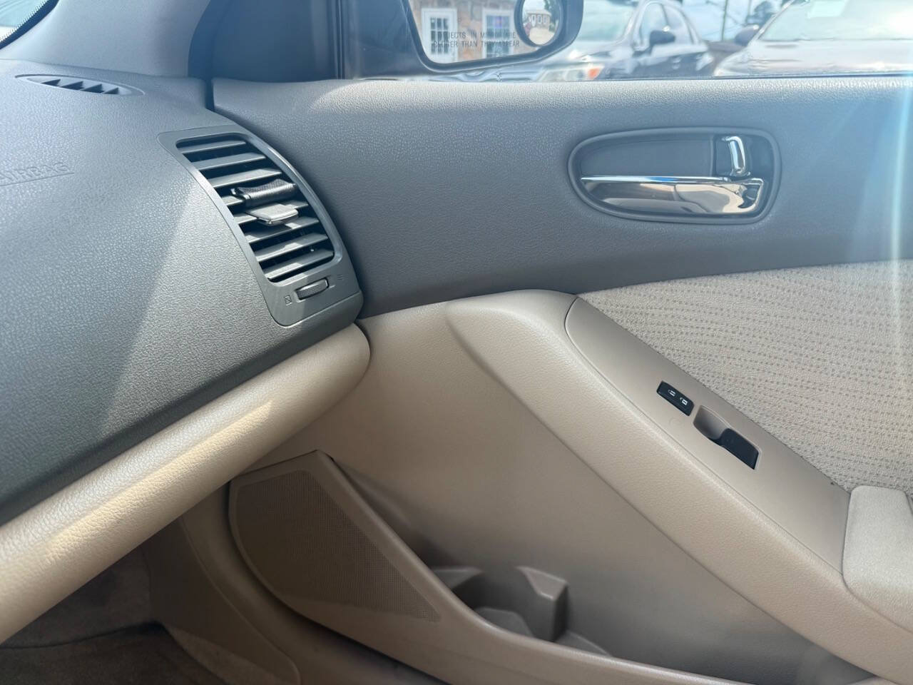 Used 2012 Nissan Altima 2.5 S FWD image 20