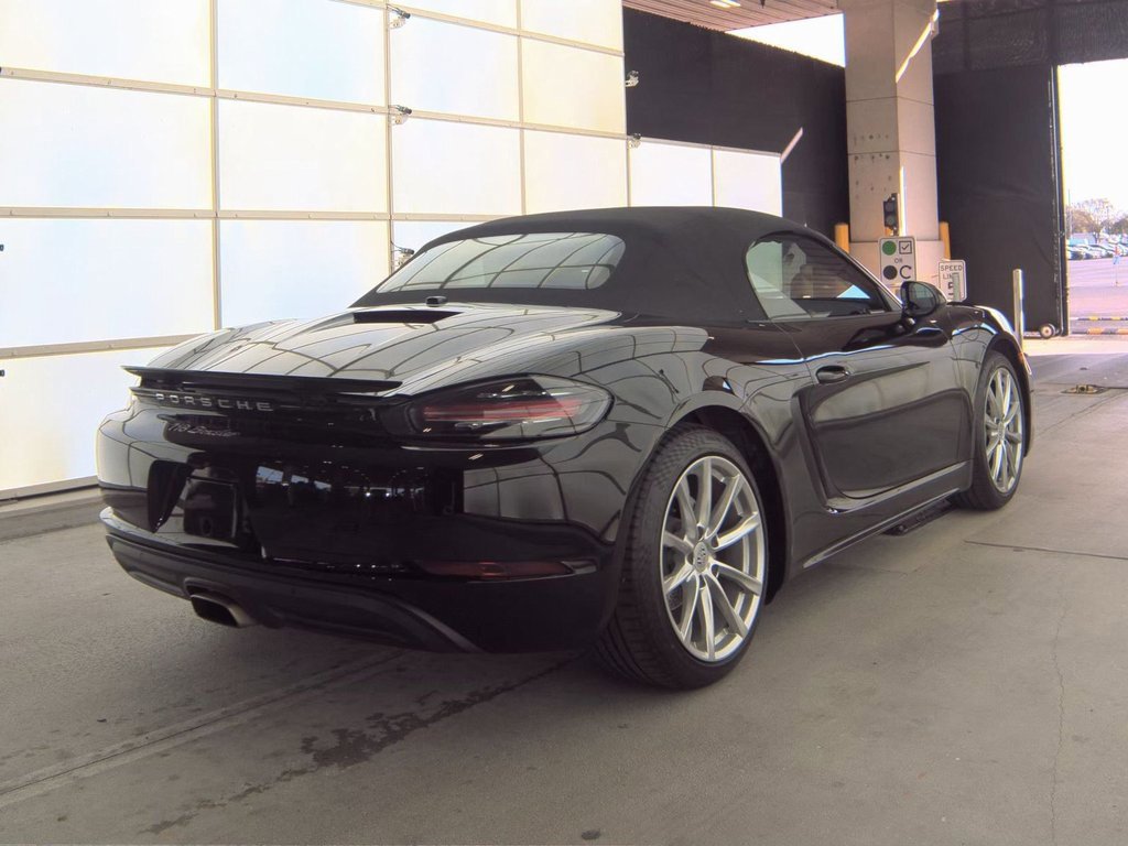 Used 2020 Porsche 718 Boxster image 6