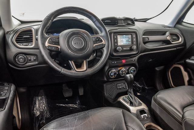 Used 2016 Jeep Renegade Limited FWD image 7