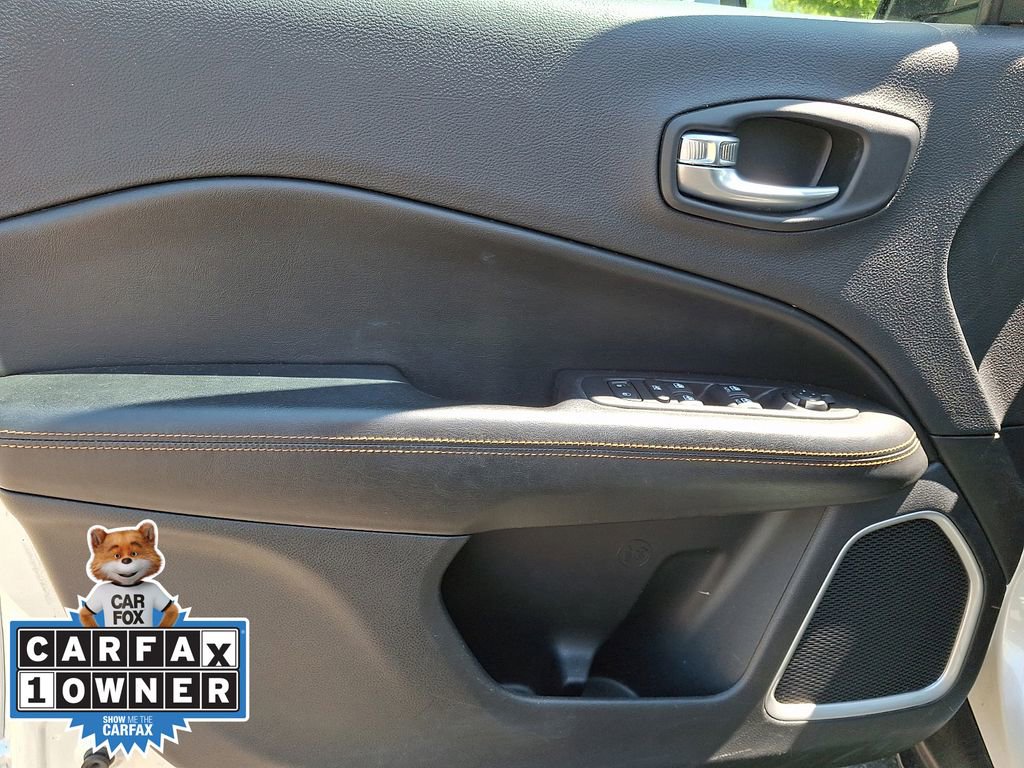 Used 2019 Jeep Compass Limited w/ Safety & Security Group AWD/4WD image 13