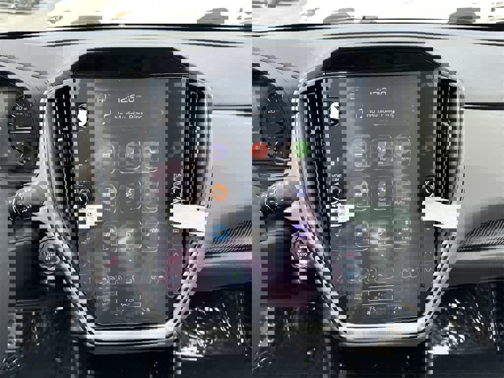 New 2025 Subaru Crosstrek 2.5i Sport w/ Crosstrek Mirror Package image 17