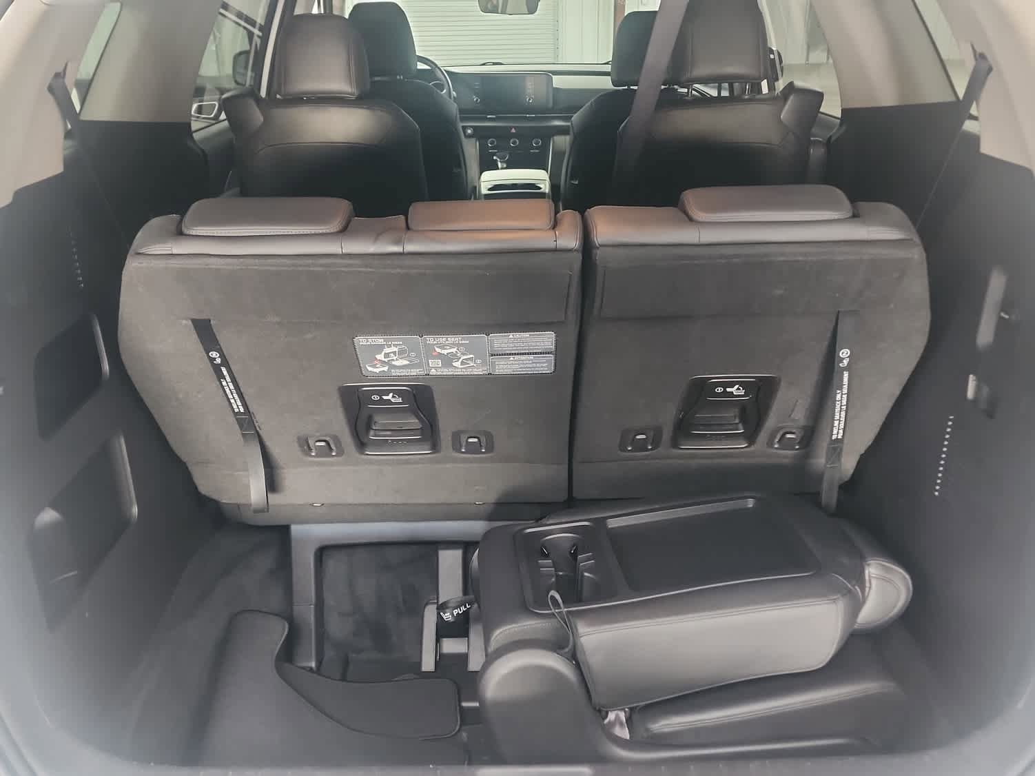 Used 2024 Kia Carnival LX FWD image 27