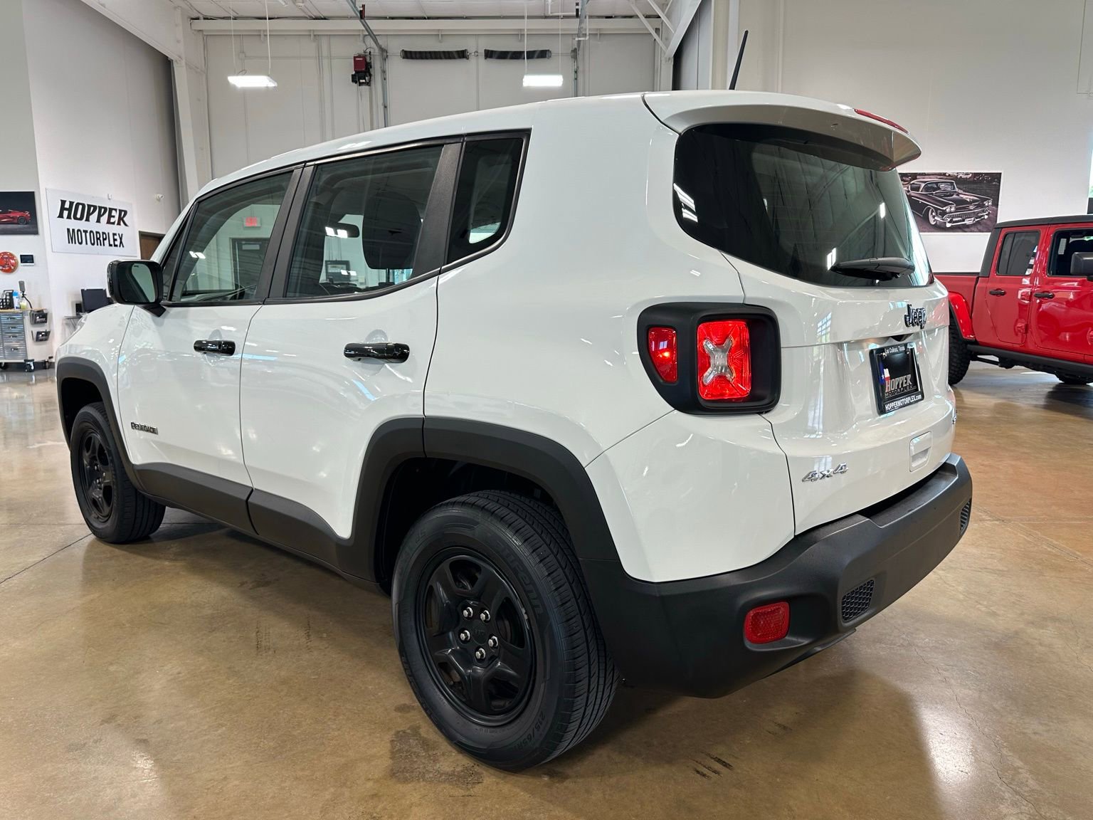 Used 2020 Jeep Renegade Sport image 6