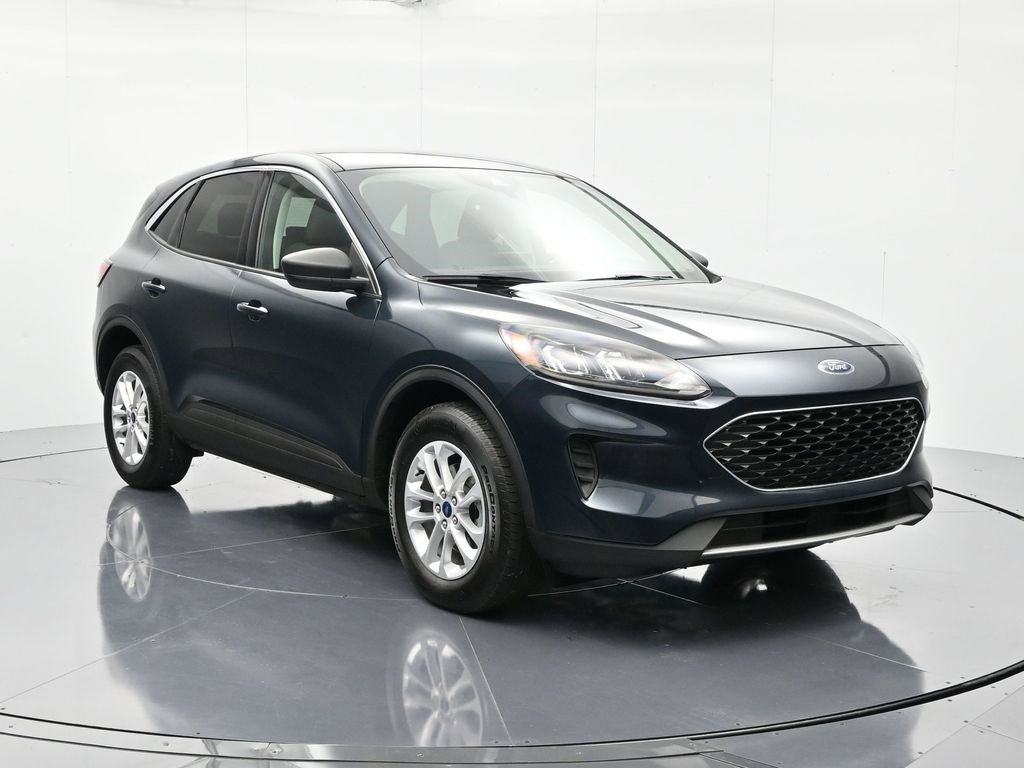 Certified 2022 Ford Escape SE w/ Convenience Package image 3