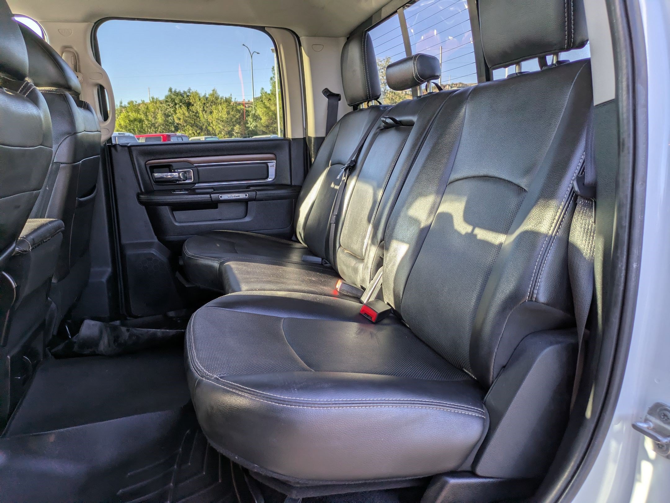 Used 2017 RAM 2500 Laramie AWD/4WD image 26