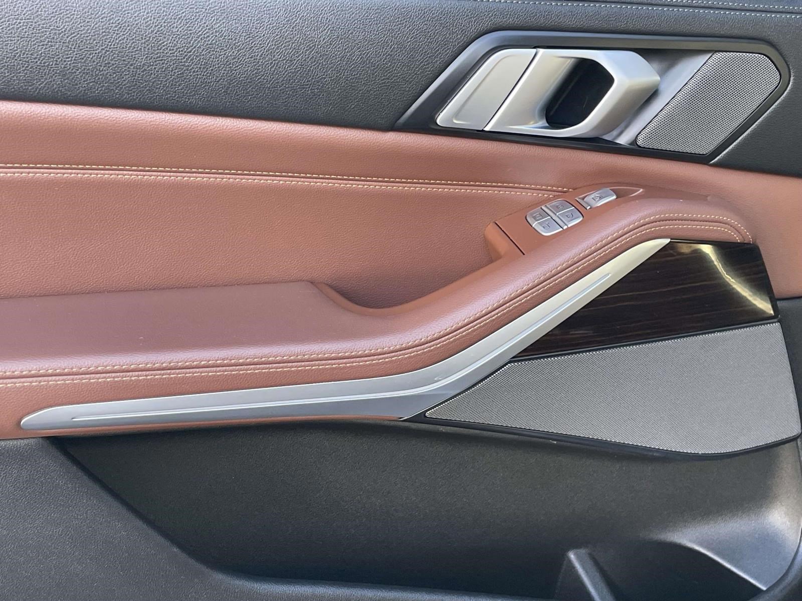 Used 2019 BMW X7 xDrive40i w/ Premium Package image 18