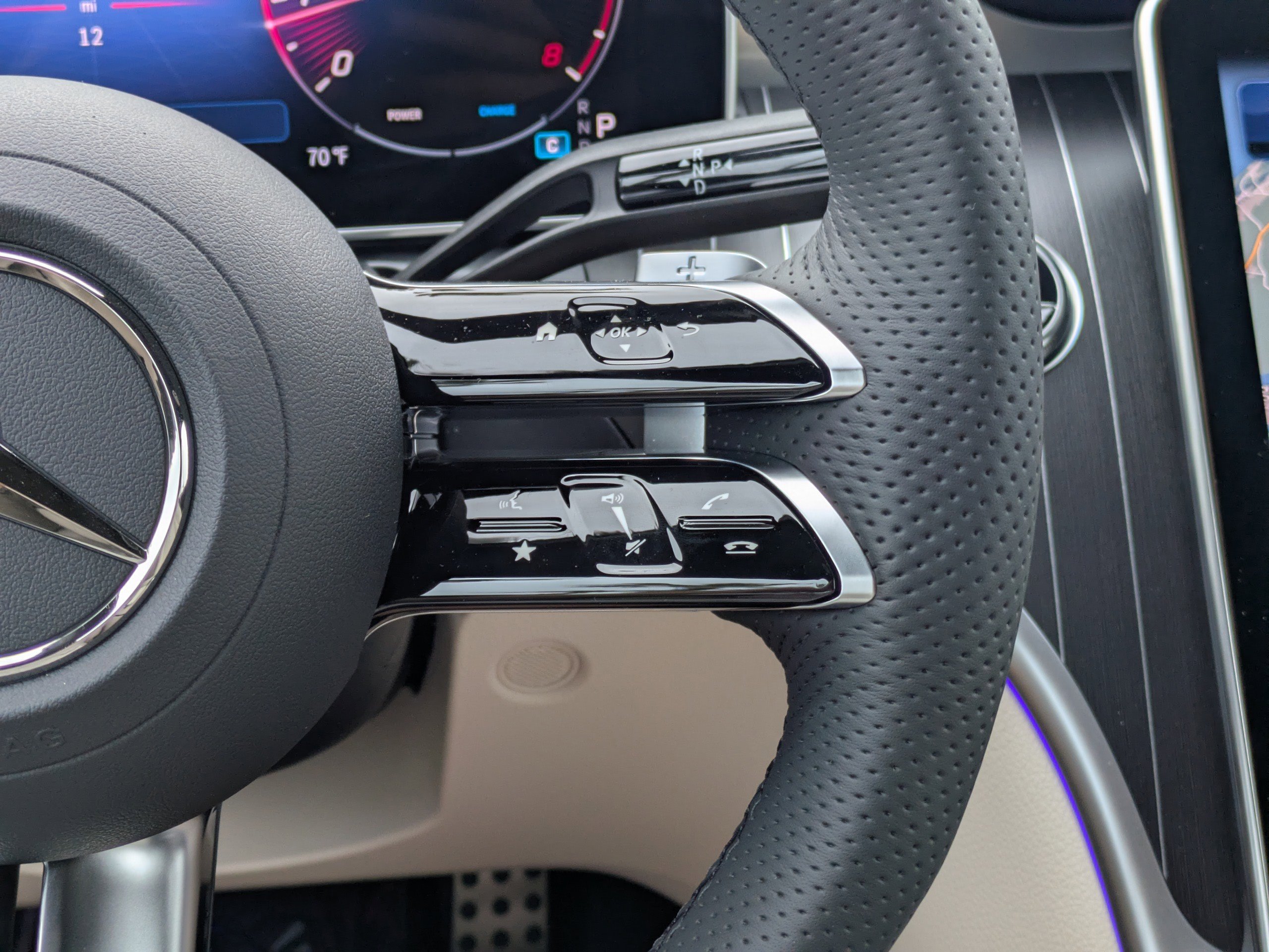 New 2026 Mercedes-Benz CLE 450 4MATIC Cabriolet image 17