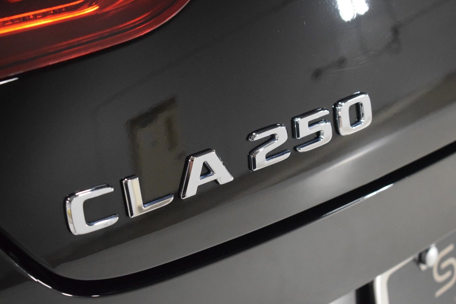 Used 2023 Mercedes-Benz CLA 250 4MATIC image 11