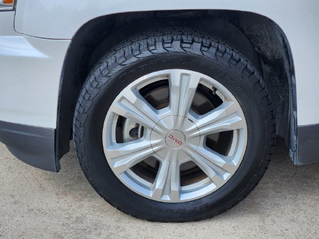 Used 2017 GMC Terrain SLT w/ Driver Alert Package I FWD image 10