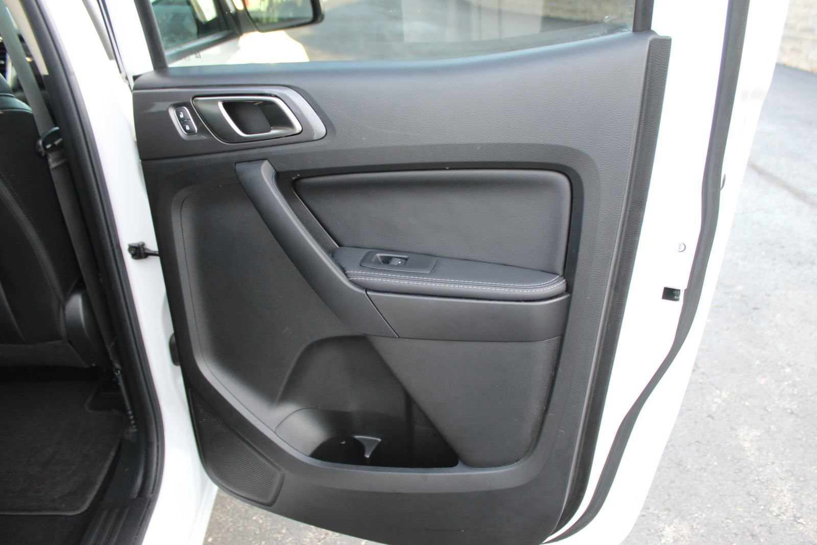 Used 2023 Ford Ranger Lariat w/ Equipment Group 501A High image 14