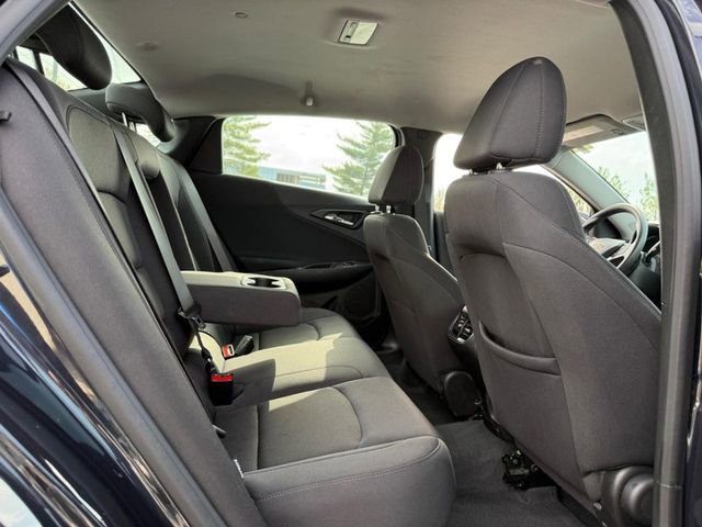 Used 2023 Chevrolet Malibu LT FWD image 9