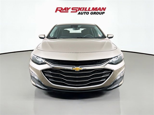 Used 2024 Chevrolet Malibu LT image 2