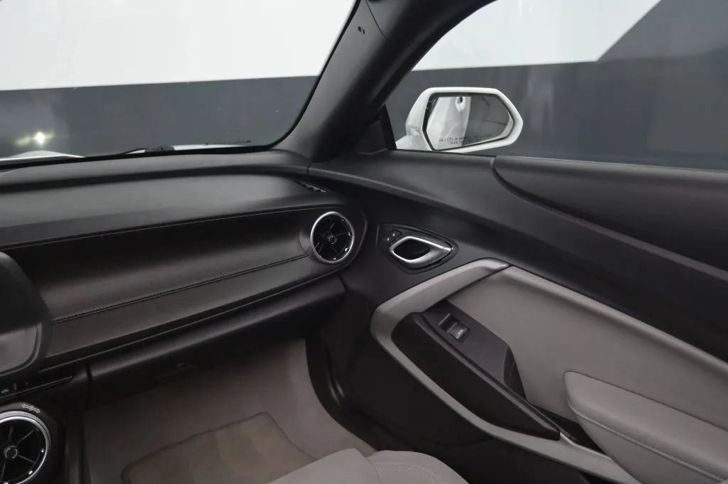Used 2023 Chevrolet Camaro LT RWD image 34