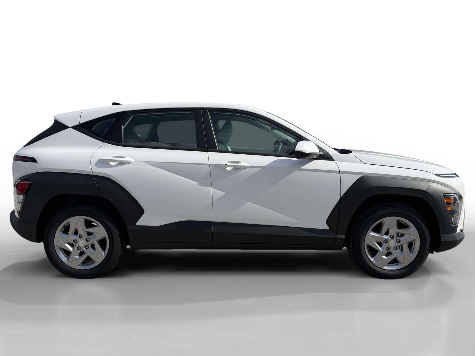 New 2027 Hyundai Kona SE FWD image 17