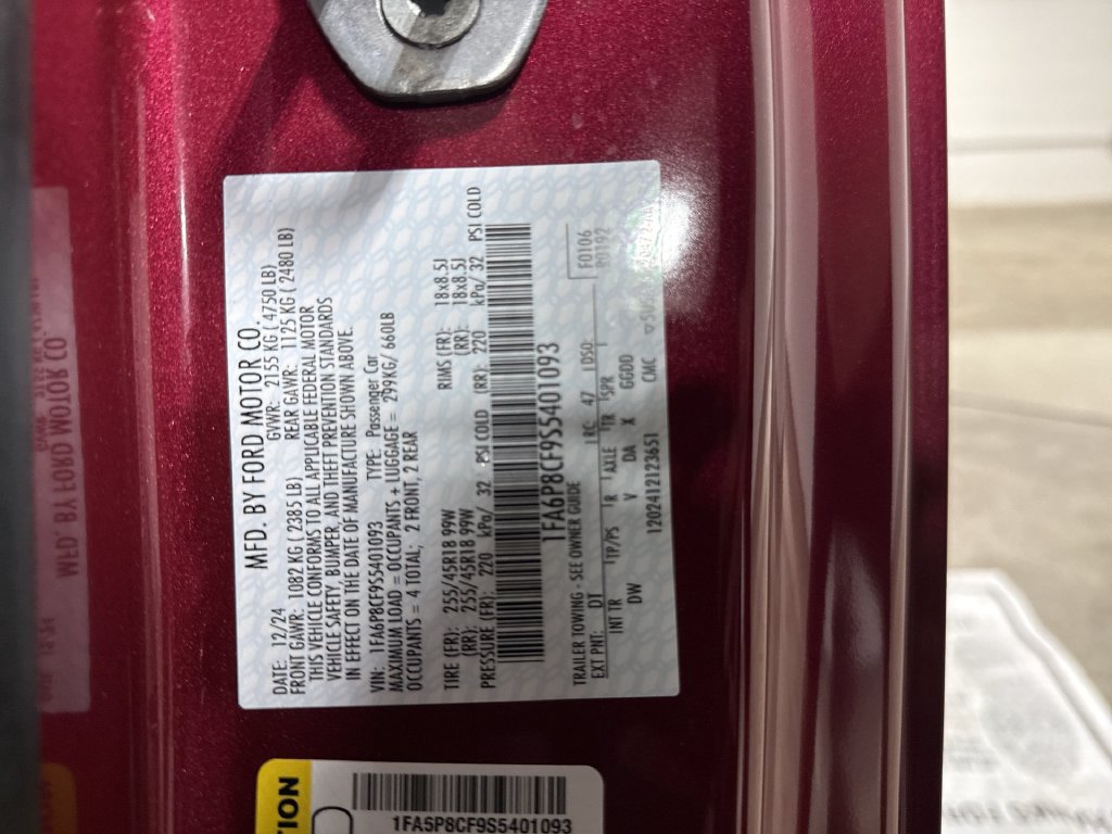 Used 2025 Ford Mustang GT RWD image 27