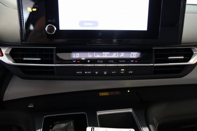 New 2025 Toyota Sienna LE image 16