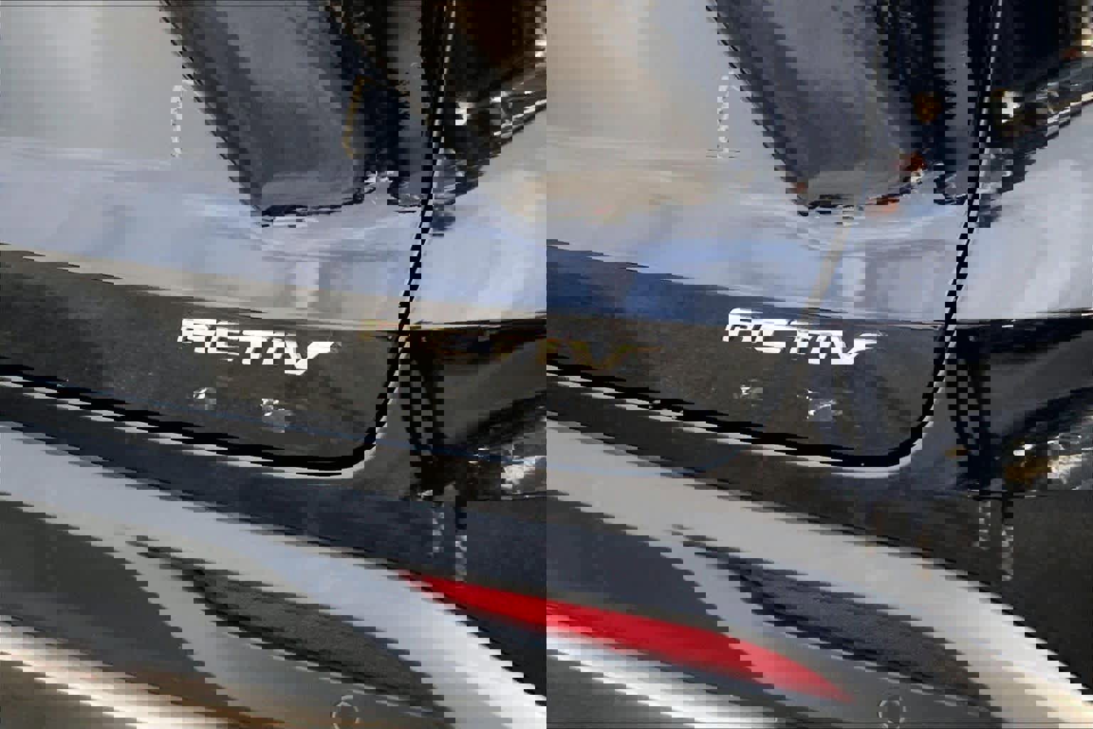 Used 2025 Chevrolet Trax ACTIV w/ Driver Confidence Package FWD image 27