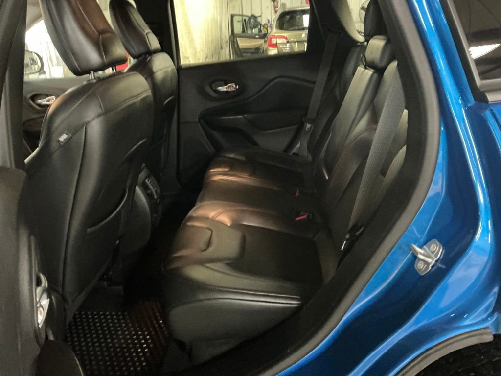 Used 2021 Jeep Cherokee Trailhawk image 26