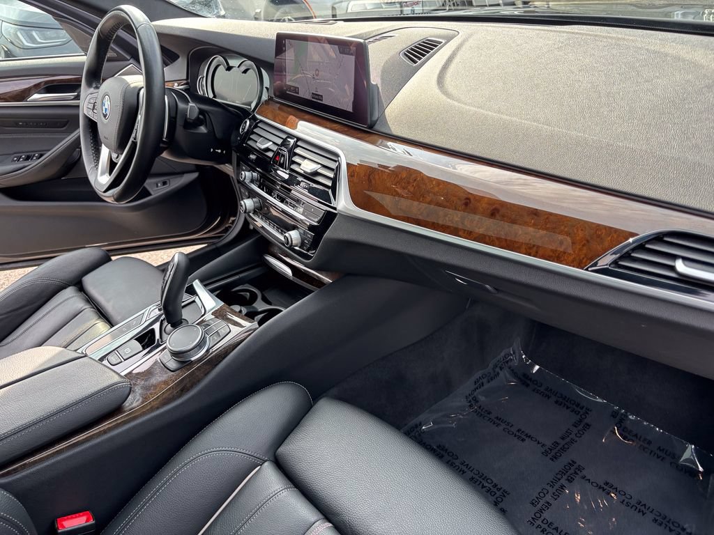 Used 2019 BMW 540i xDrive AWD/4WD image 36