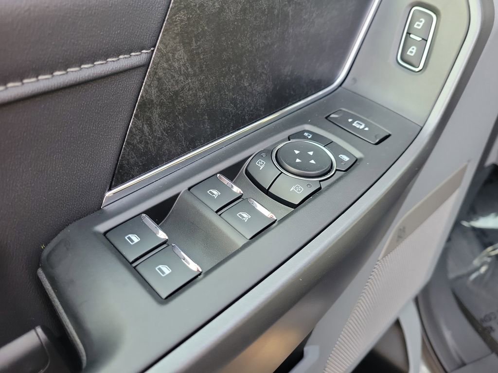 New 2026 Ford F350 XLT w/ XLT Premium Package image 15