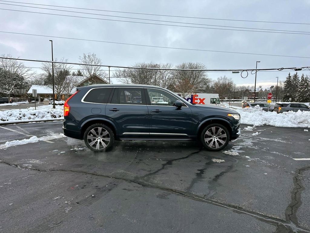 Used 2025 Volvo XC90 T8 Ultra image 8