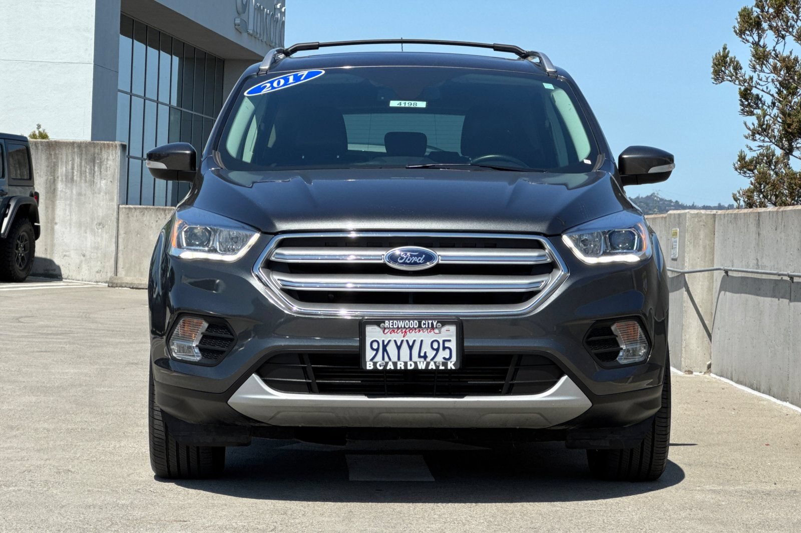 Used 2017 Ford Escape Titanium AWD/4WD image 9
