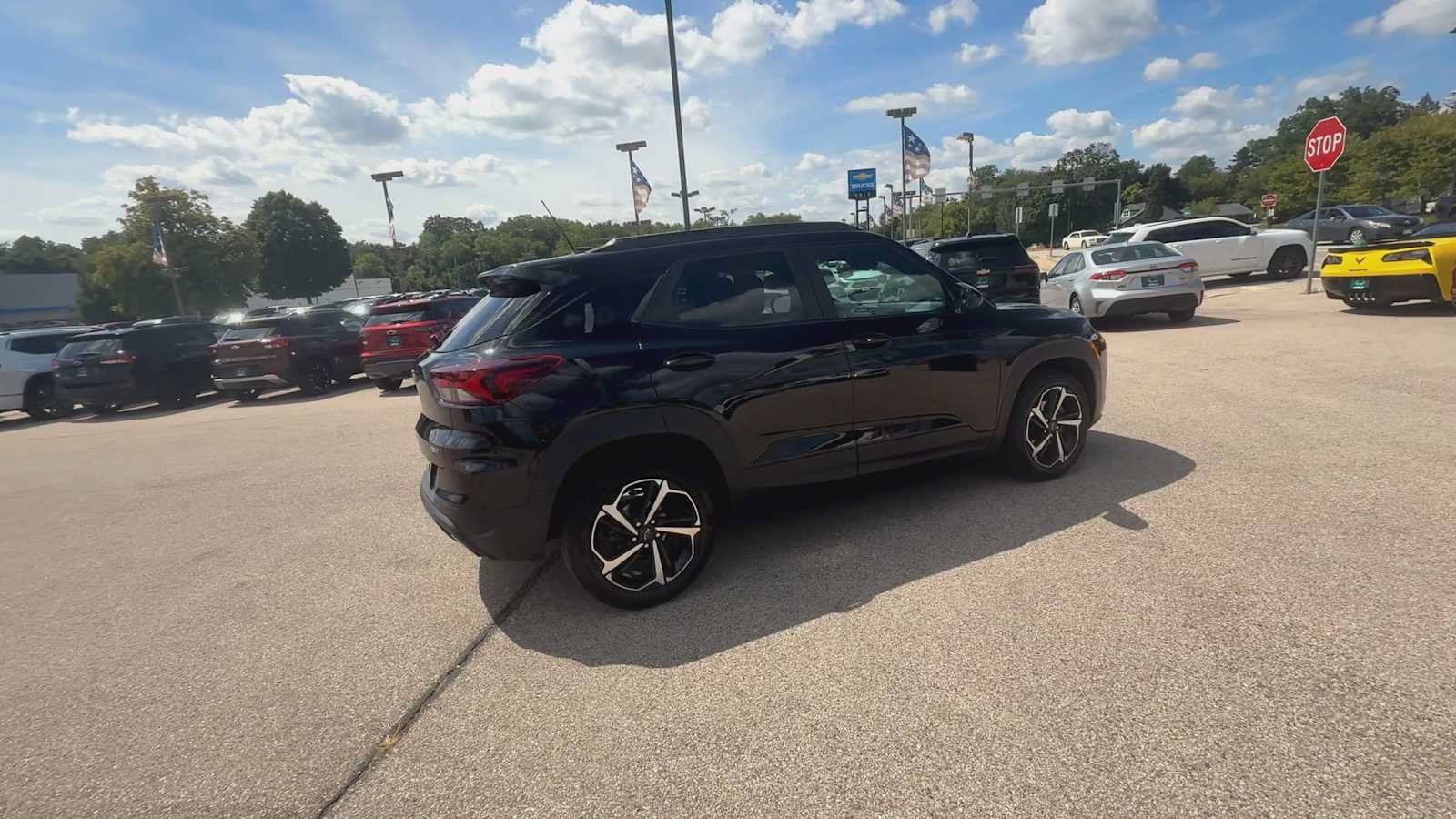 Used 2023 Chevrolet TrailBlazer RS FWD image 8