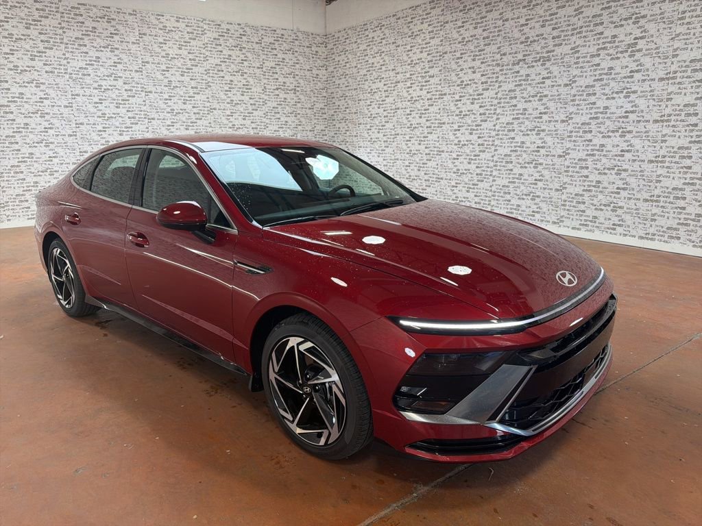 New 2026 Hyundai Sonata SEL FWD image 1