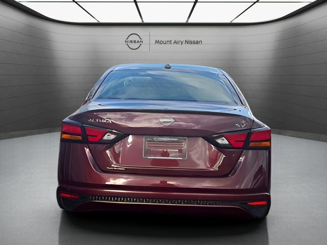 Certified 2024 Nissan Altima 2.5 SV image 4