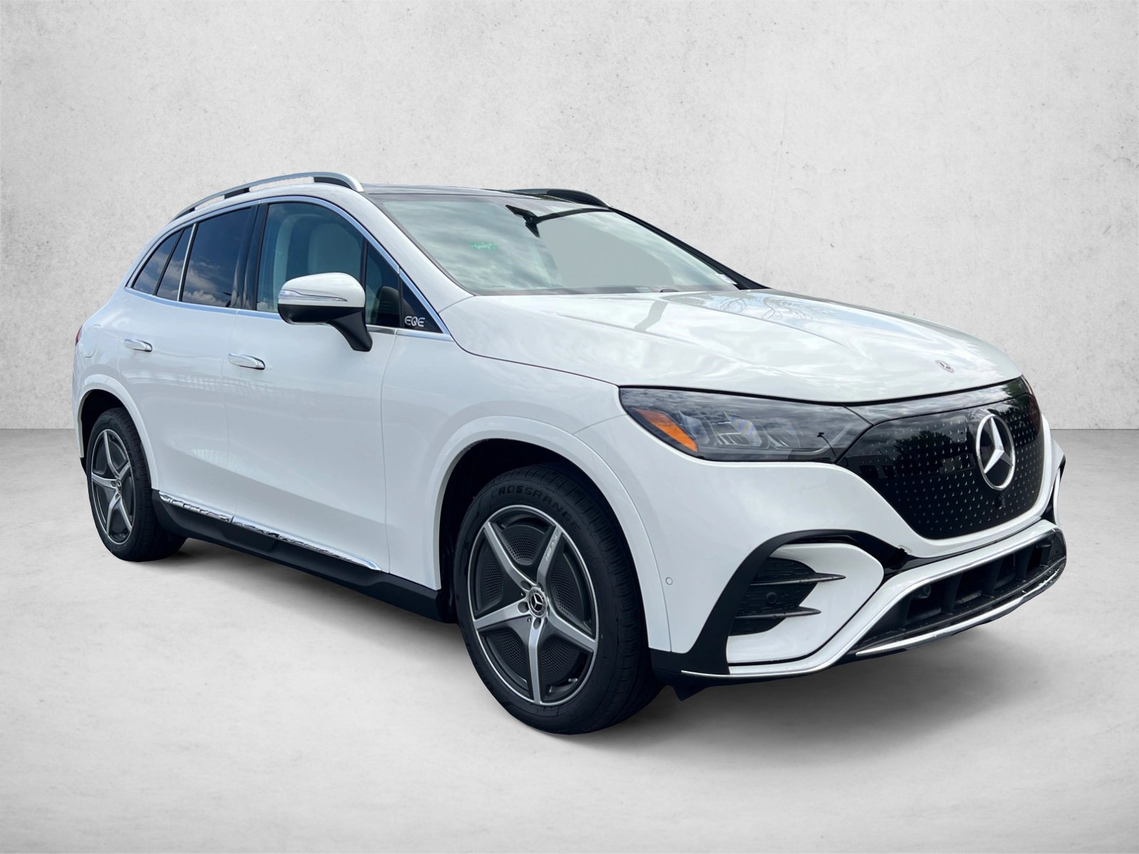 New 2026 Mercedes-Benz EQE 320 4MATIC SUV video 3