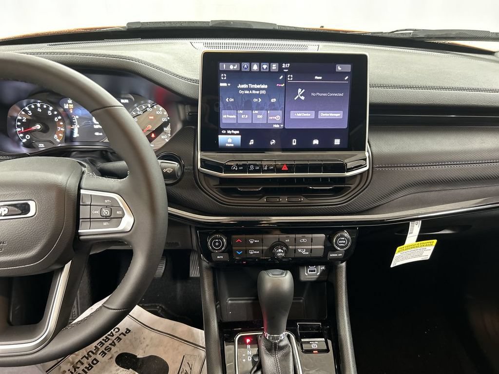 New 2026 Jeep Compass Latitude AWD/4WD image 19