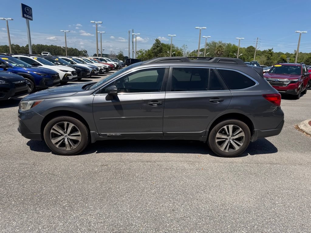 Used 2019 Subaru Outback 2.5i Limited AWD/4WD image 12