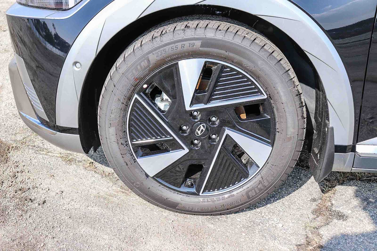 New 2026 Hyundai Ioniq 5 Limited RWD image 12