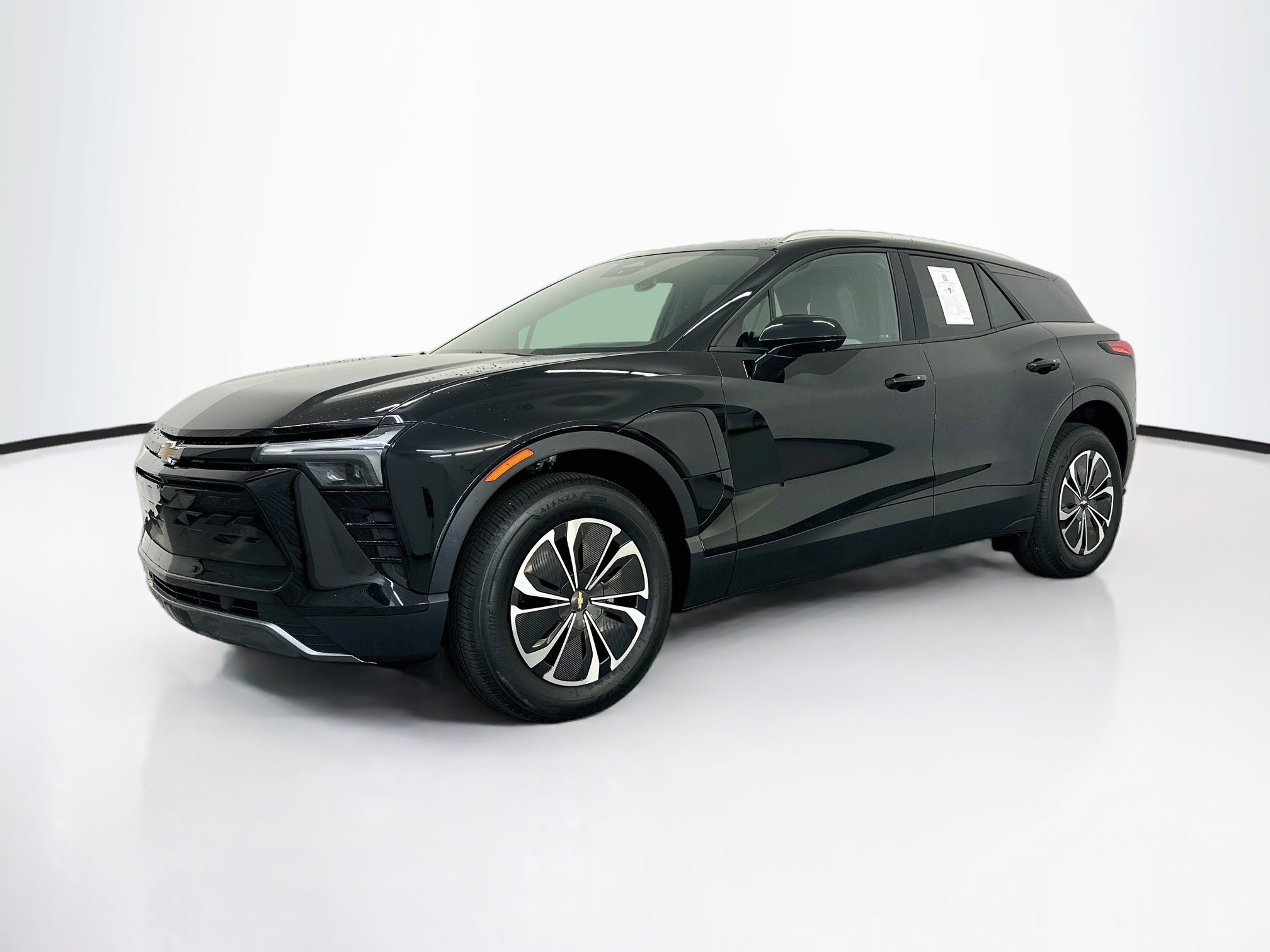 Used 2024 Chevrolet Blazer EV LT AWD/4WD image 3