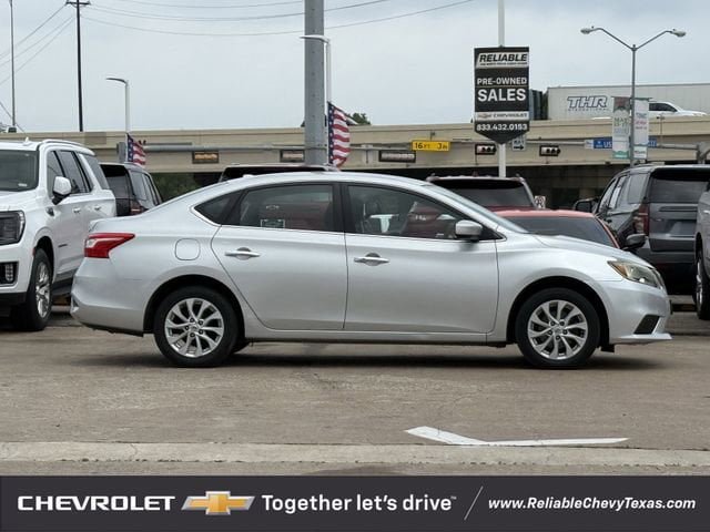 Used 2019 Nissan Sentra SV FWD image 5