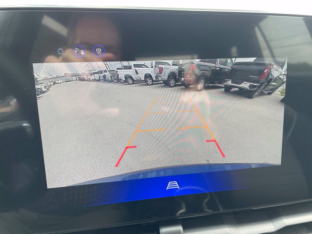 New 2027 Chevrolet Equinox LT w/ Convenience Package II AWD/4WD image 24