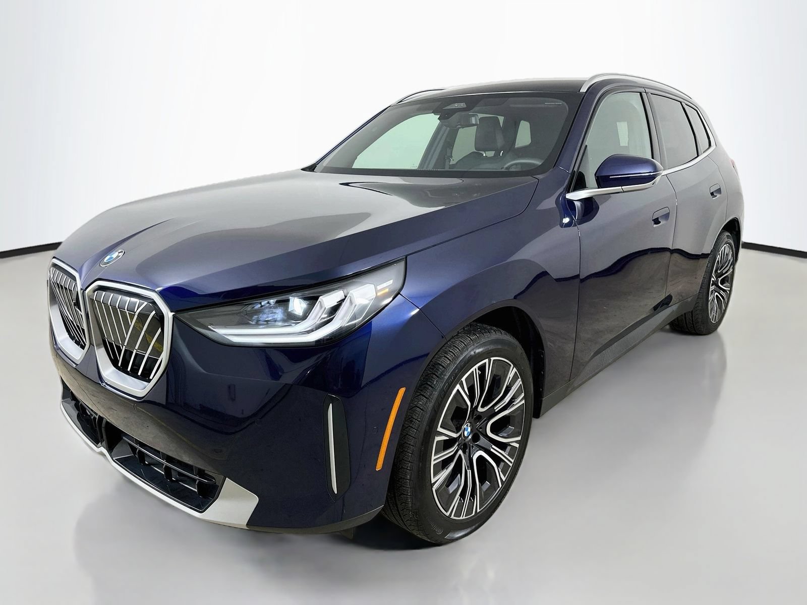 Used 2026 BMW X3 xDrive30i w/ Premium Package AWD/4WD image 1