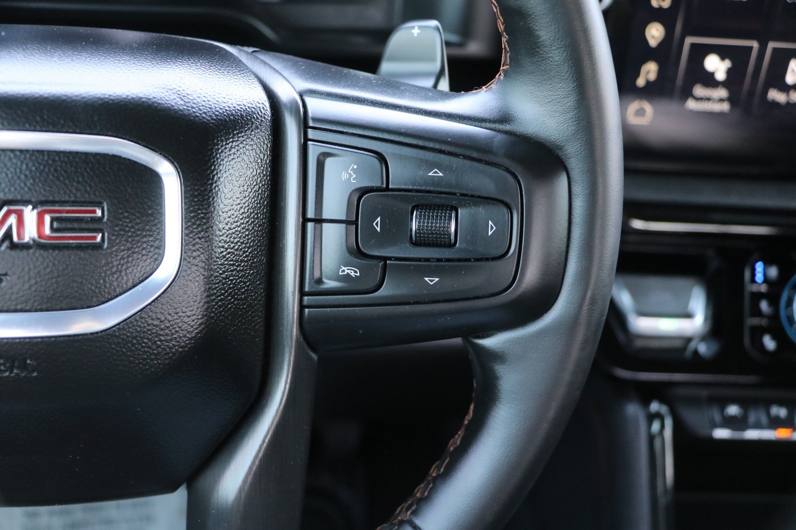 Used 2025 GMC Sierra 1500 AT4 w/ AT4 Premium Package AWD/4WD image 19