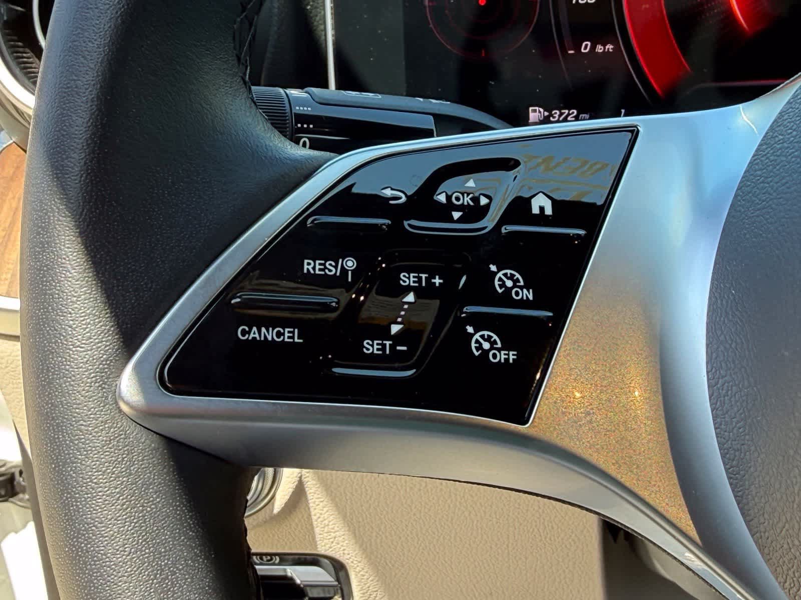 Used 2024 Mercedes-Benz C 300 Sedan image 32