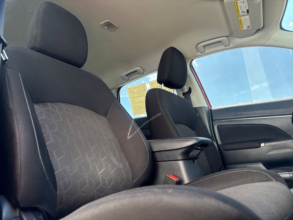 Used 2020 Mitsubishi Outlander Sport SE image 25