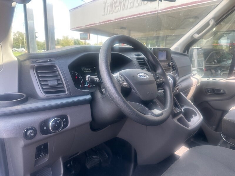 Used 2021 Ford Transit 350 XLT RWD image 7