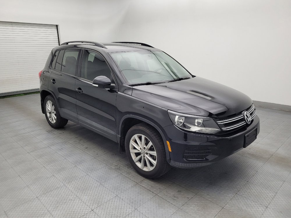 Used 2017 Volkswagen Tiguan S FWD image 11