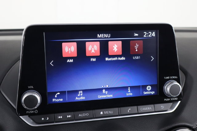 Used 2025 Nissan Sentra SV FWD image 29