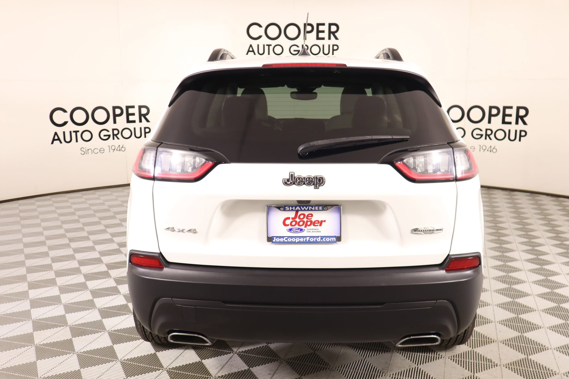 Used 2022 Jeep Cherokee Latitude Lux w/ Sun & Sound Group image 22